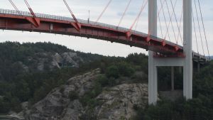 Tj�rnbron