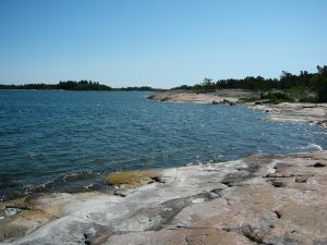 Wie hoch m�sste das Meer wohl steigen, bis die meisten Inseln
verschwunden w�ren?